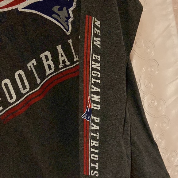 Majestic New England Patriots Long Sleeve Shirt Adult Size Large 🔥 - Picture 3 of 5